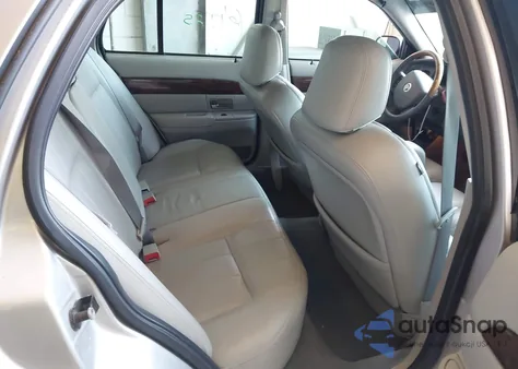 2005 Mercury Grand Marquis Ls/Lse from USA, damaged, VIN 2MEHM75W35X666628